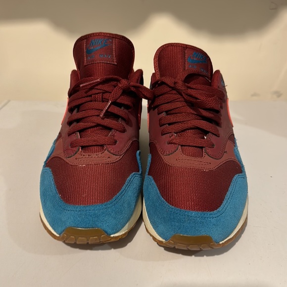 Nike Air Max 1. - Picture 3 of 6